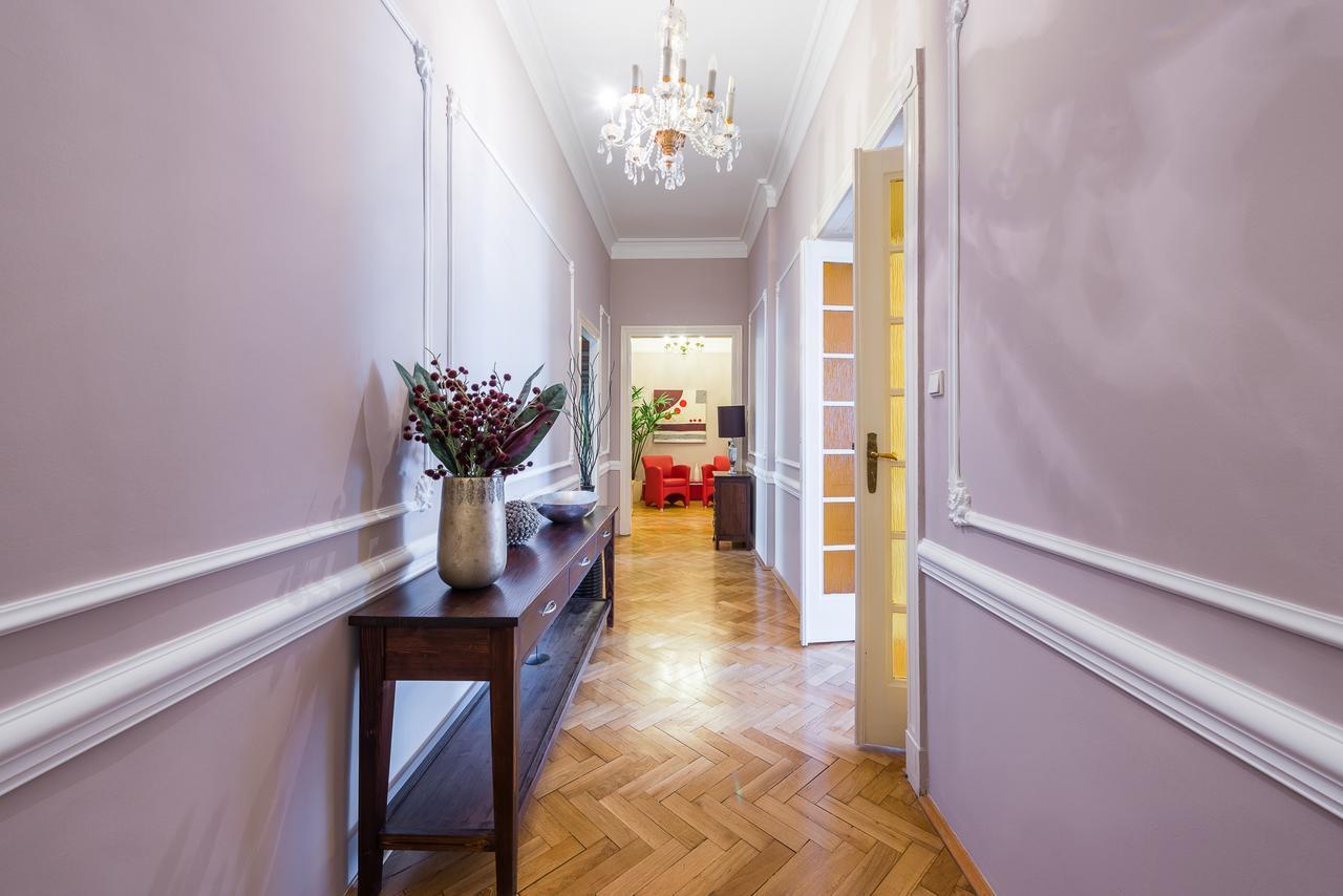 Wenceslas Square Apartment Prága Kültér fotó